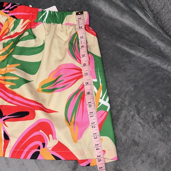 ❌❌ SOLD 〽️❌❌Lexbreezy Hawaii 🌺 Moani Shorts Tropical Print NWT - Picture 9 of 10